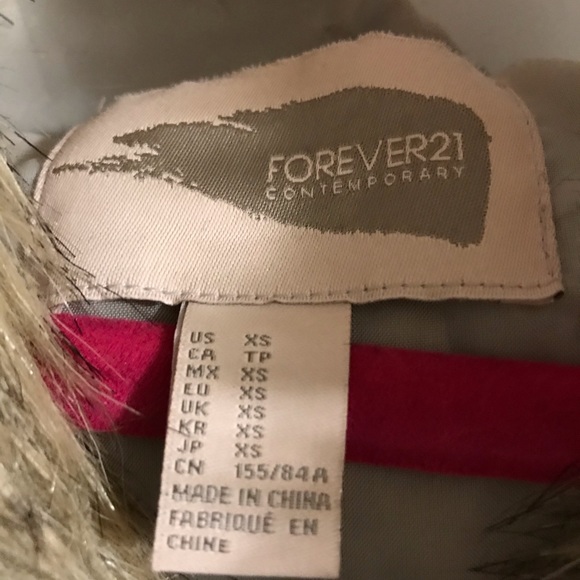 CUTE  Faux Fur Vest!! - Picture 4 of 6